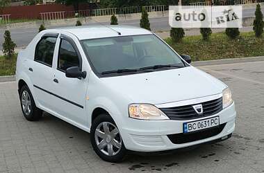 Седан Dacia Logan 2011 в Дрогобыче