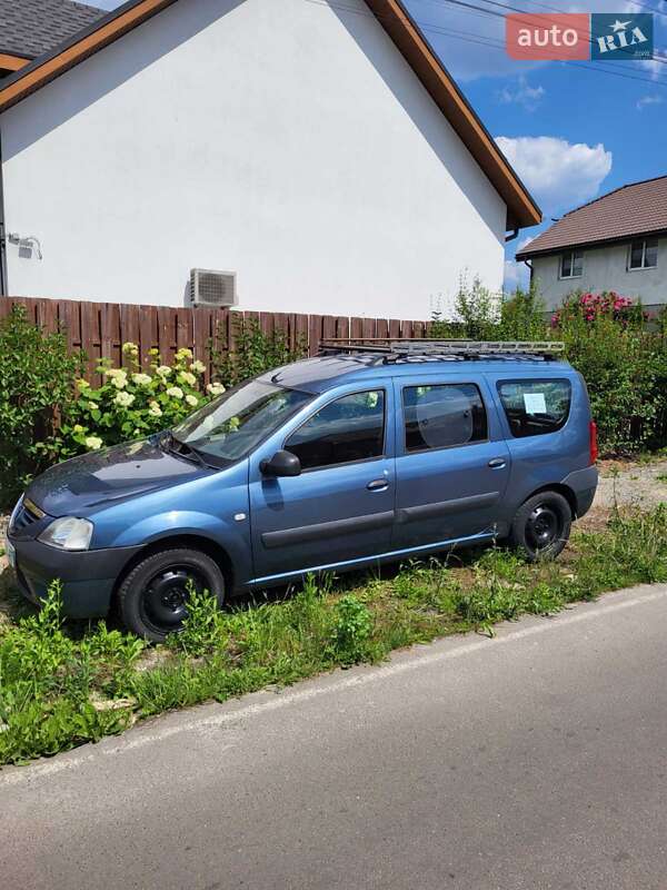 Седан Dacia Logan 2007 в Киеве