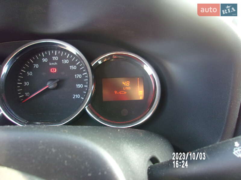 Седан Dacia Logan 2013 в Житомирі