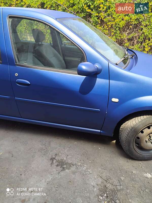 Седан Dacia Logan 2006 в Запоріжжі фото 6 Седан Dacia Logan 2006 в Запоріжжі