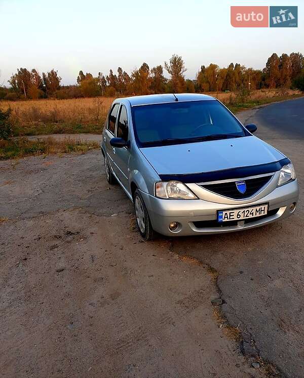 Седан Dacia Logan 2007 в Дніпрі