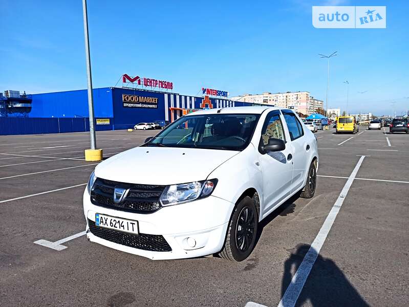 Седан Dacia Logan 2013 в Кропивницькому