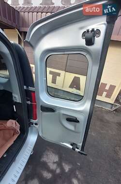 Седан Dacia Logan 2009 в 