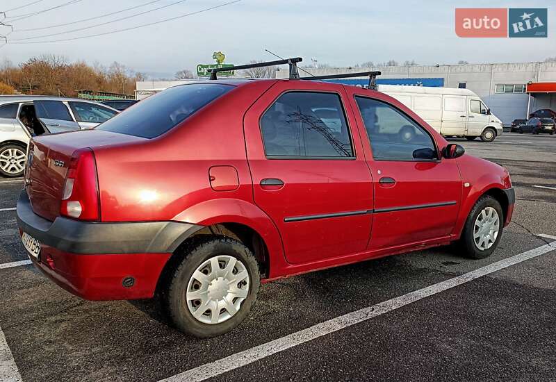 Седан Dacia Logan 2008 в Ужгороде