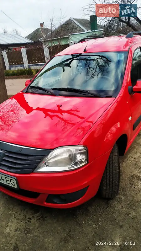 Универсал Dacia Logan 2011 в 