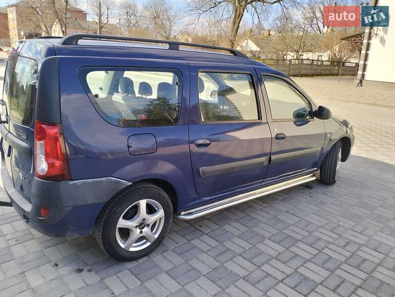 Седан Dacia Logan 2007 в Белой Церкви