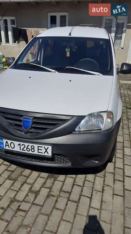Седан Dacia Logan 2007 в Ужгороде фото 2 Седан Dacia Logan 2007 в Ужгороде