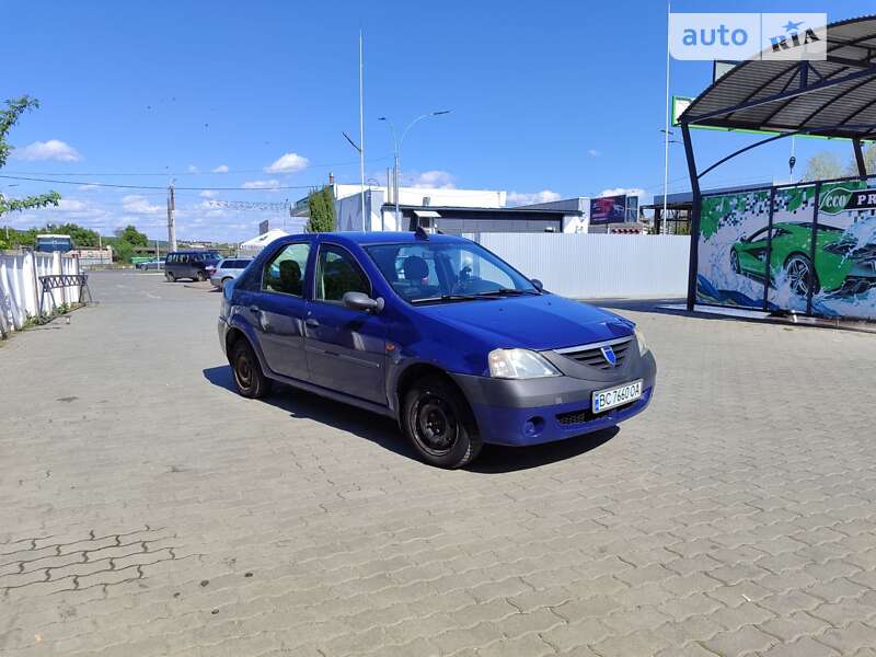 Седан Dacia Logan 2008 в Черновцах