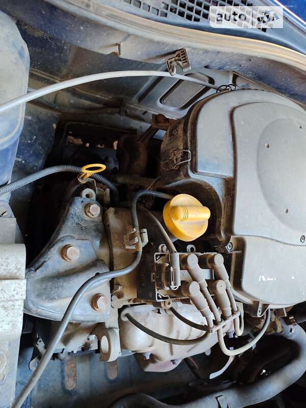 Седан Dacia Logan 2008 в Черновцах