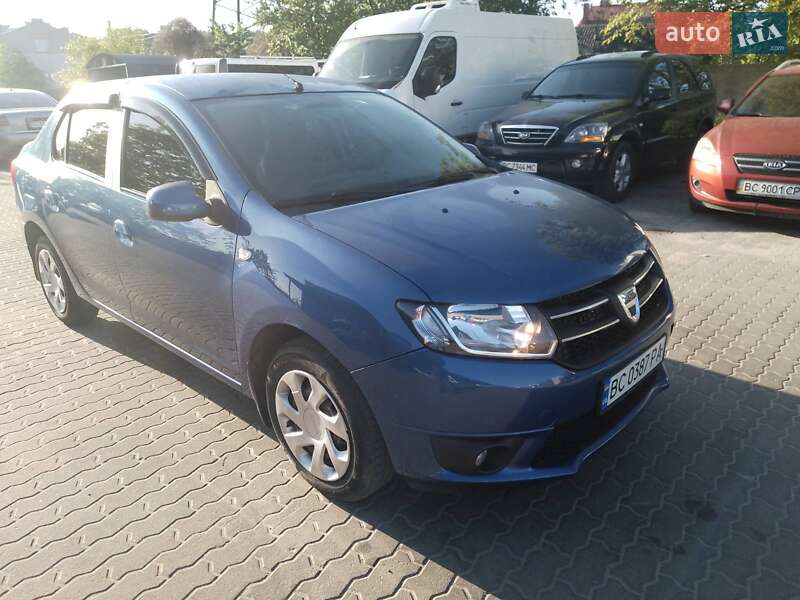 Седан Dacia Logan 2013 в Львове