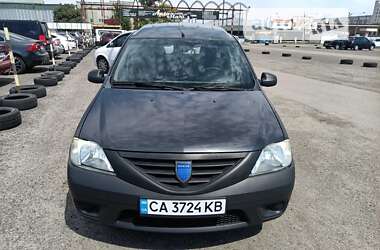 Седан Dacia Logan 2007 в Черкасах