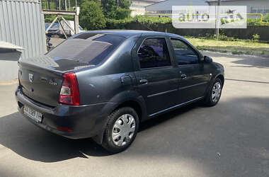 Седан Dacia Logan 2008 в Києві