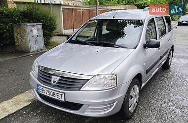 Седан Dacia Logan 2009 в Харкові