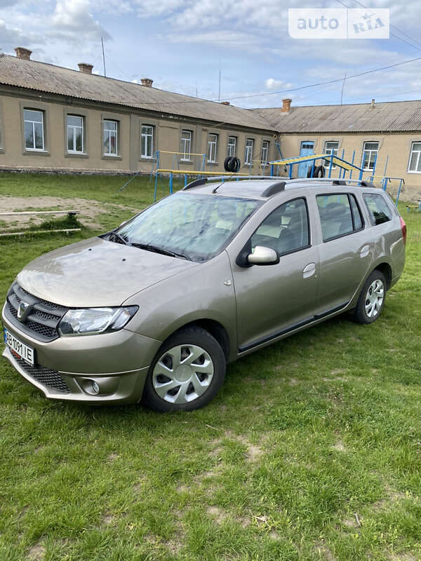 Седан Dacia Logan 2014 в Ладыжине
