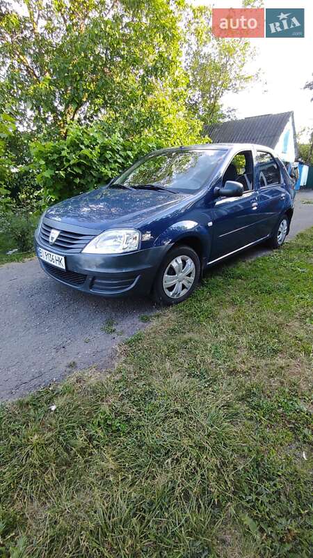 Седан Dacia Logan 2008 в Хороле