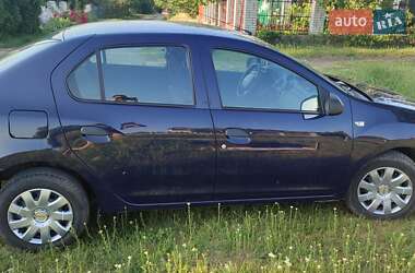 Седан Dacia Logan 2015 в 