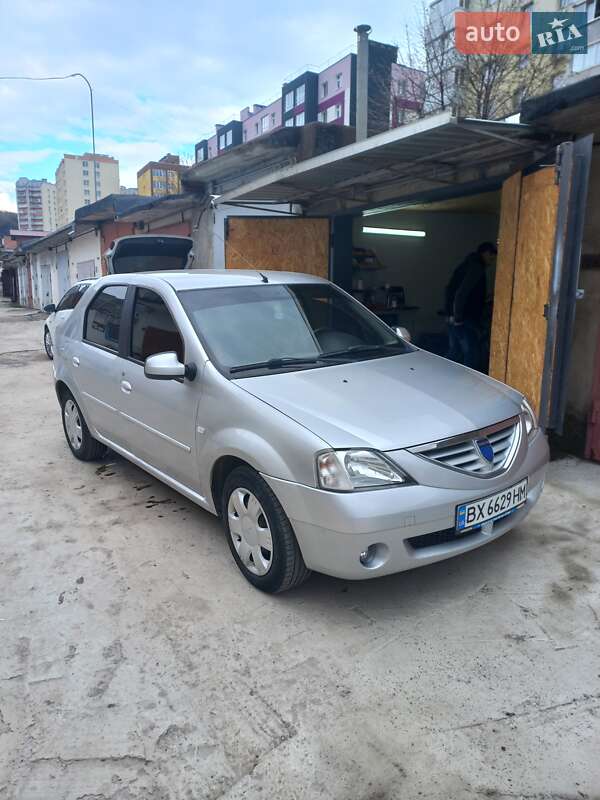 Седан Dacia Logan 2007 в Хмельницькому