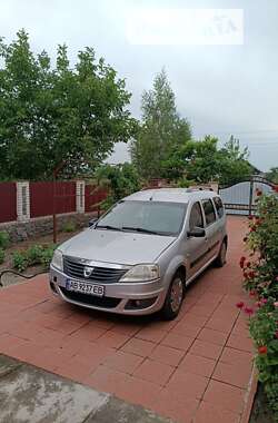 Седан Dacia Logan 2012 в Виннице