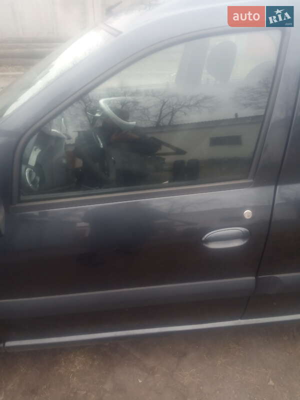 Универсал Dacia Logan 2008 в Пирятине