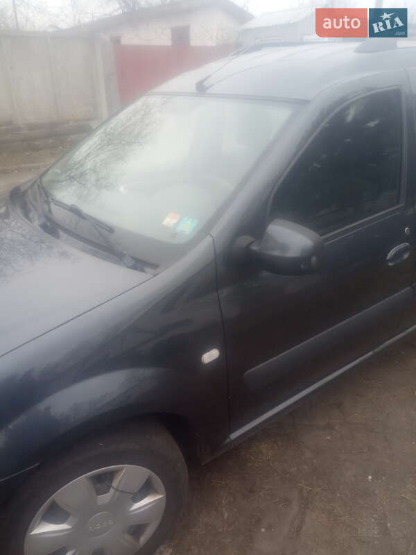 Универсал Dacia Logan 2008 в Пирятине