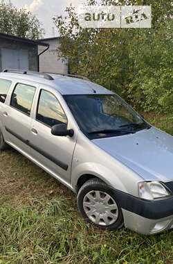 Седан Dacia Logan 2007 в Радехове