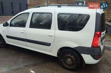 Седан Dacia Logan 2008 в Ровно