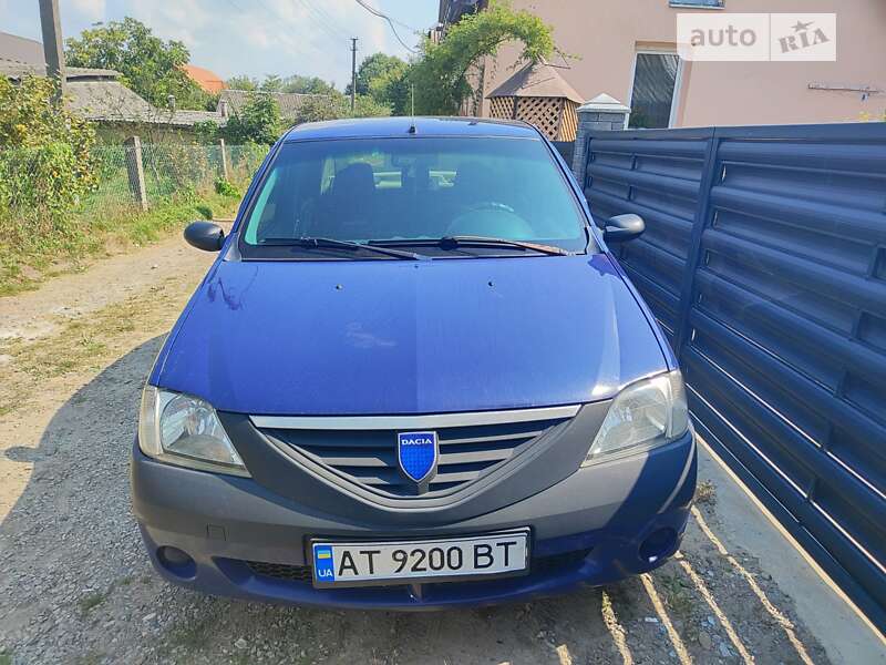 Седан Dacia Logan 2007 в Радча