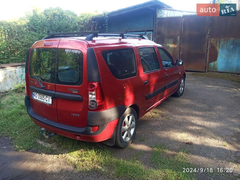 Универсал Dacia Logan 2008 в Ужгороде