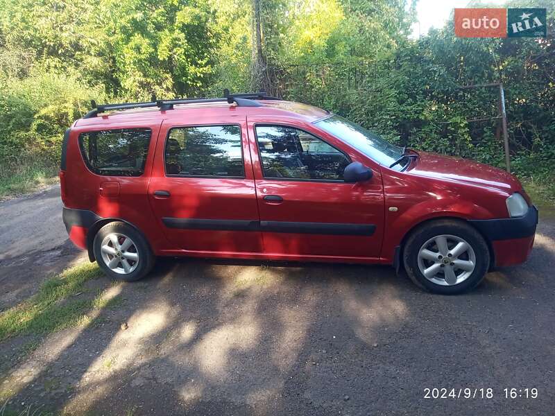 Универсал Dacia Logan 2008 в Ужгороде