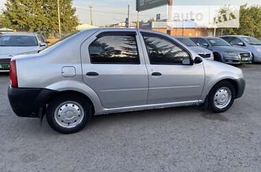 Седан Dacia Logan 2006 в Полтаві