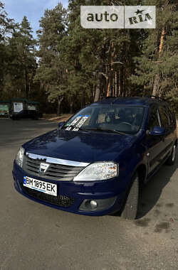 Седан Dacia Logan 2009 в Ромнах