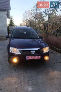 Седан Dacia Logan 2009 в Луцке