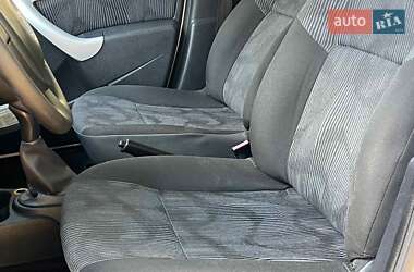 Седан Dacia Logan 2009 в 