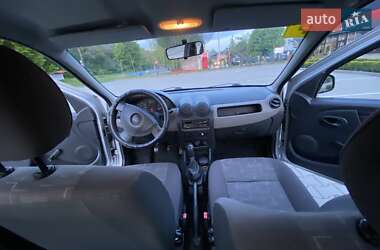Седан Dacia Logan 2008 в 