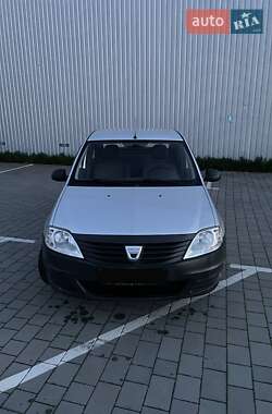 Седан Dacia Logan 2008 в 