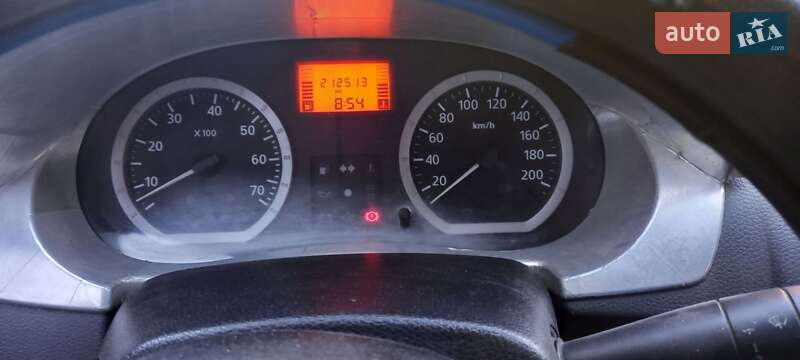 Седан Dacia Logan 2005 в Измаиле