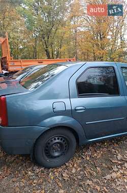 Седан Dacia Logan 2006 в Львові