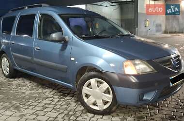 Седан Dacia Logan 2008 в Мукачево