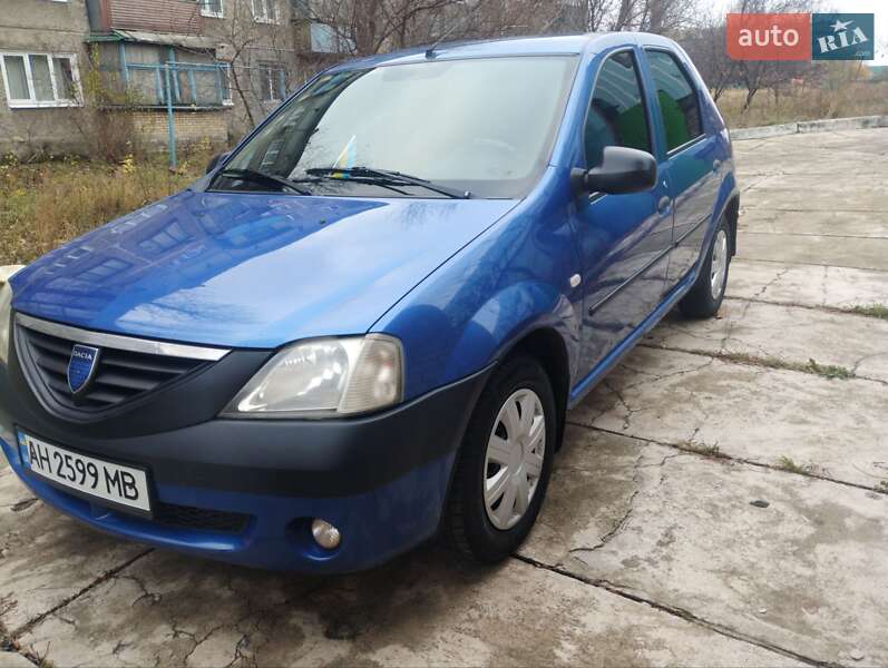 Седан Dacia Logan 2005 в Славянске