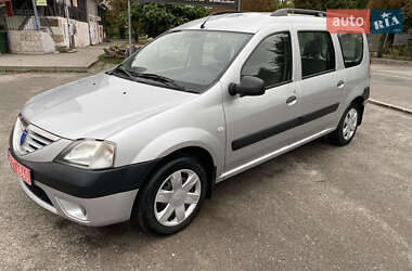 Седан Dacia Logan 2008 в 