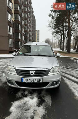 Седан Dacia Logan 2009 в Чернигове