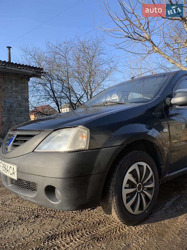Седан Dacia Logan 2008 в Івано-Франківську фото 4 Седан Dacia Logan 2008 в Івано-Франківську
