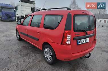 Седан Dacia Logan 2009 в 
