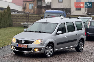 Седан Dacia Logan 2010 в Луцьку