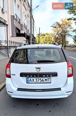 Седан Dacia Logan 2014 в Харкові