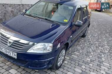 Седан Dacia Logan 2011 в 