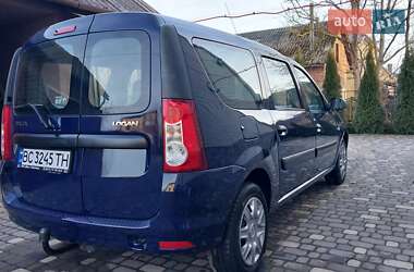 Седан Dacia Logan 2011 в 