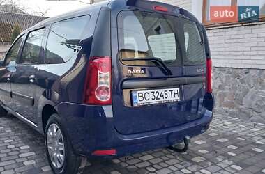 Седан Dacia Logan 2011 в 