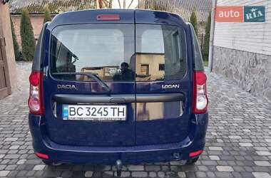 Седан Dacia Logan 2011 в 