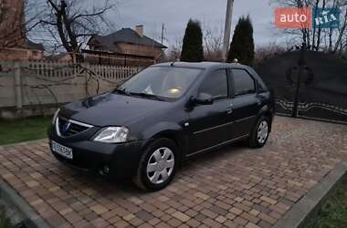 Седан Dacia Logan 2007 в Чернівцях